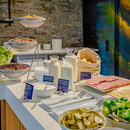 Hotel Rija Old Town 3*