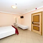 Hotel Rija Old Town 3*